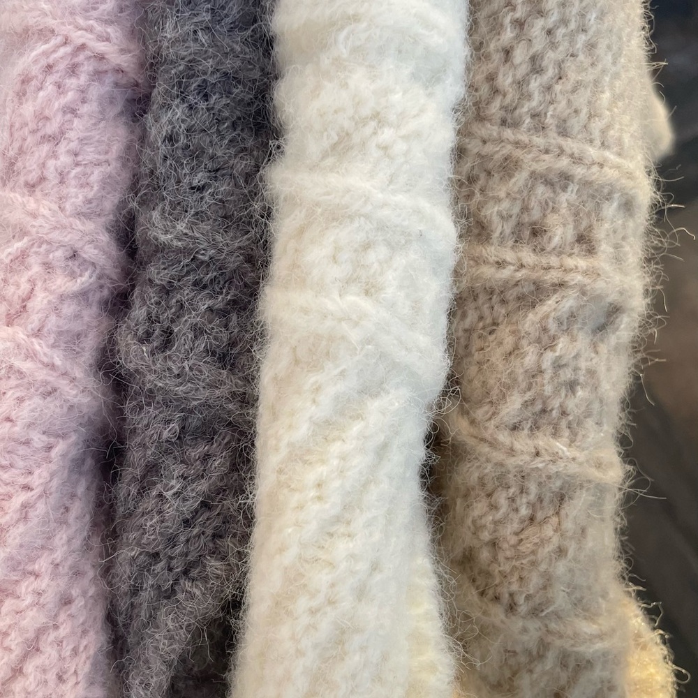 148. Maxi COST 🛑oversized Tan beige Cardigan Sweater Chunky Long Cable Duster - Picture 9 of 12